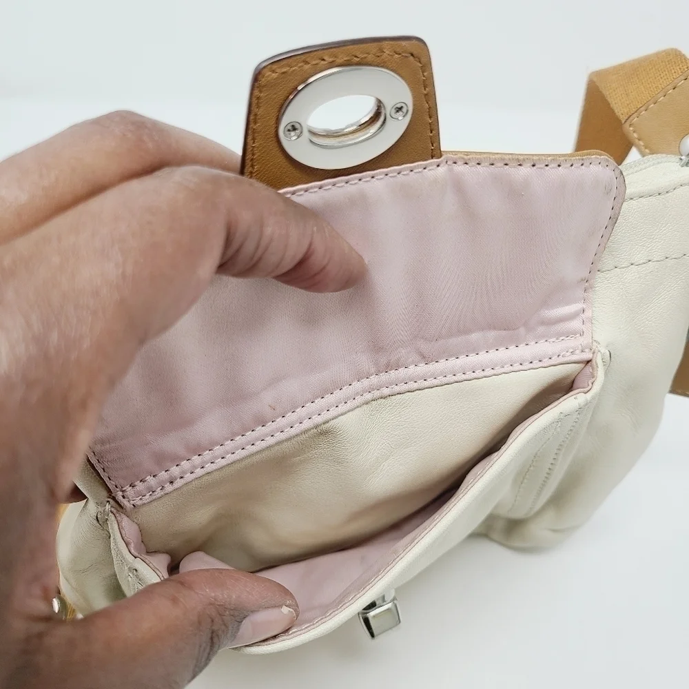 Coach | Classic Retro Cream & Brown Crossbody Bag